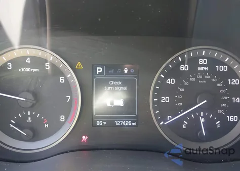 2017 Hyundai Tucson Se z USA, uszkodzony, nr VIN KM8J33A40HU263328